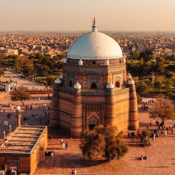 Rukn-e-Alam